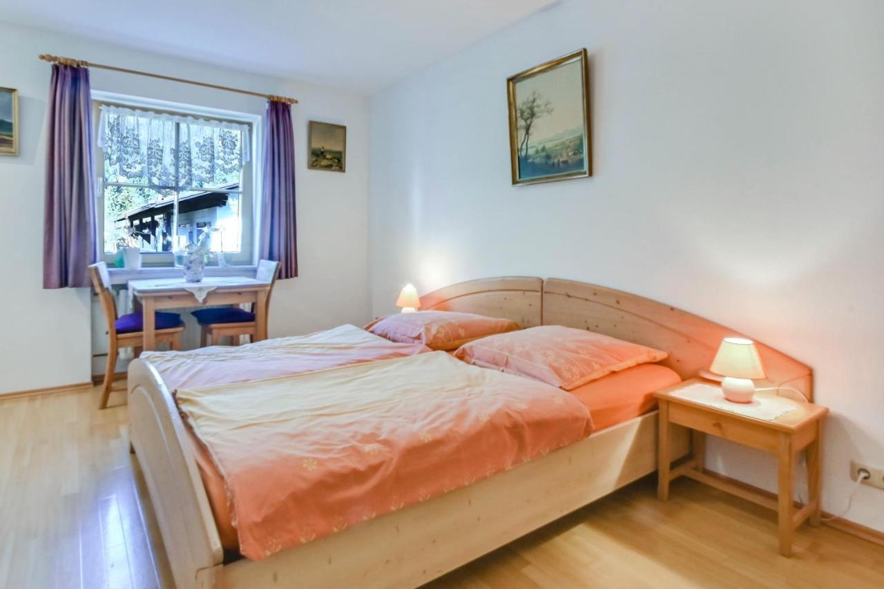Katharinenhof Wohnung Kramer Гармиш-Партенкирхен Екстериор снимка